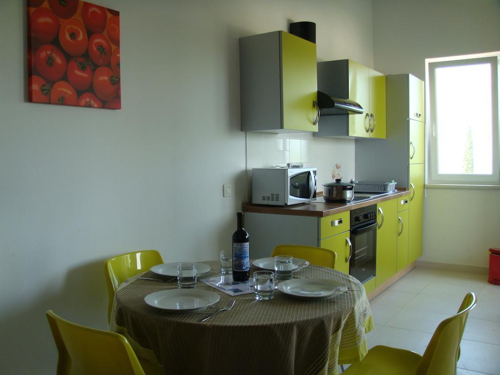 Apartments Henc Novigrad  Phòng bức ảnh